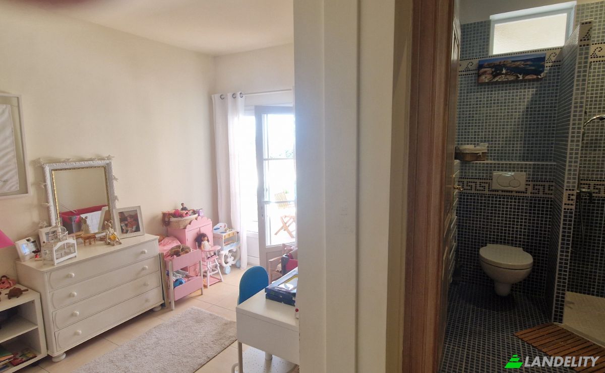 Villa for Sale 33 Rue Jacques Brel, 30700 Saint-Hippolyte-de-Montaigu, Saint-Hippolyte-de-Montaigu, Gard, Occitanie, France. Photo 12