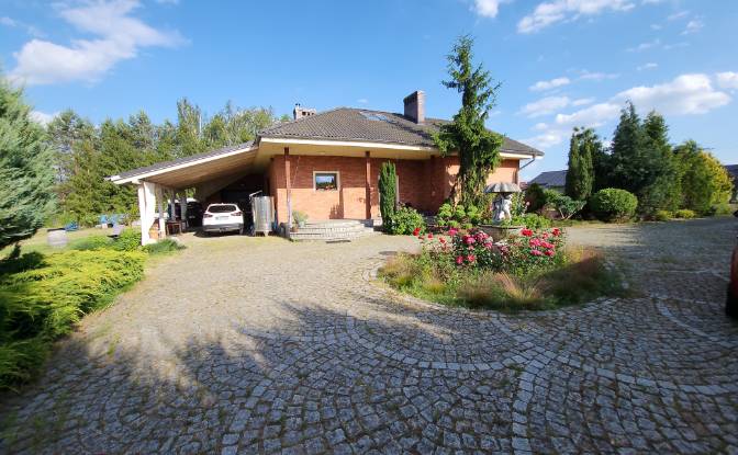 Investing/Development for Sale Bycz 34A, 67-115. Photo#2