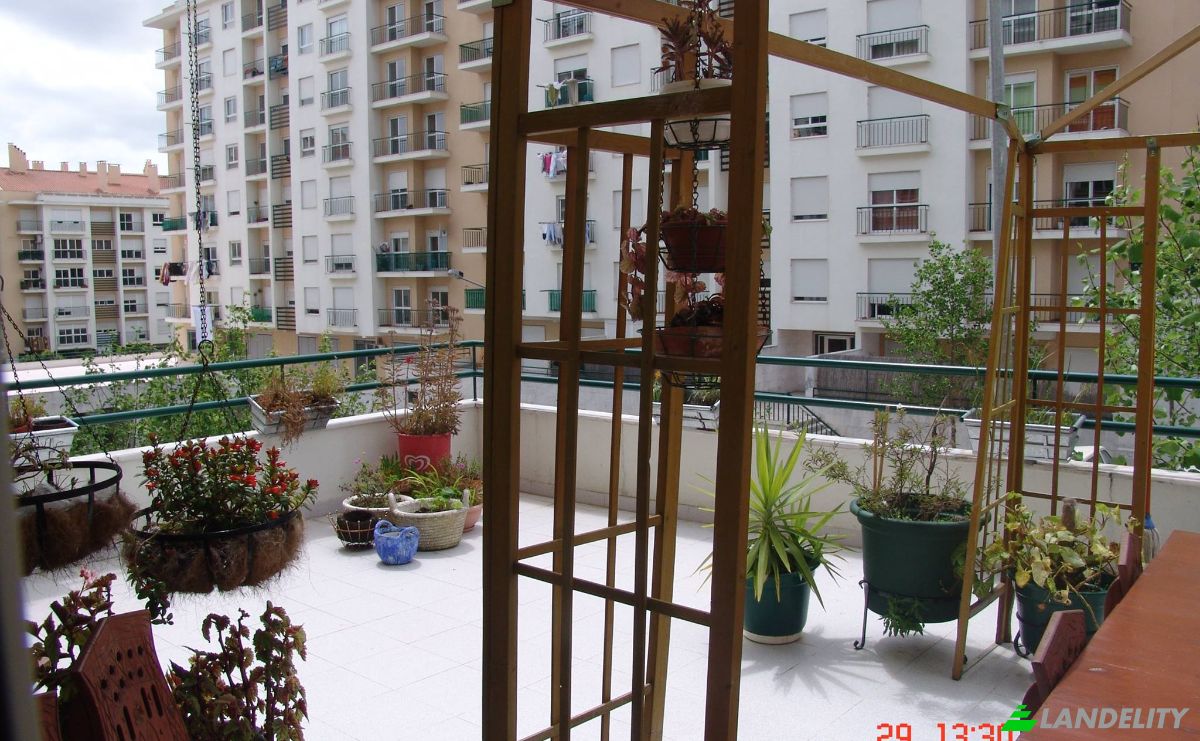 Single Family Home for Sale R Dr Francisco Ribeiro Spinola 62, Massama, 2745-874 Queluz, Queluz, Sintra, Lisbon, Portugal. Photo 15