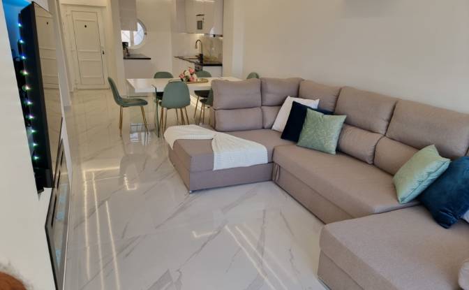 Appartement Te koop R Alves Redol 103. Foto#10