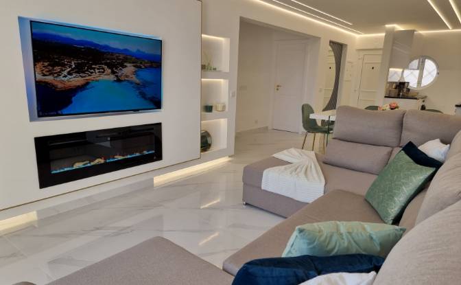 Appartement Te koop R Alves Redol 103. Foto#3