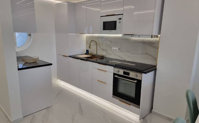 Appartement Te koop R Alves Redol 103. Foto#6