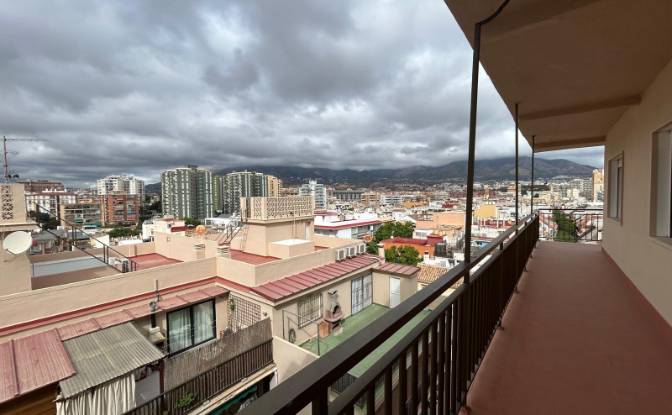 Apartament na sprzedaż C Jaen, Fuengirola, Malaga. Zdjęcie#4