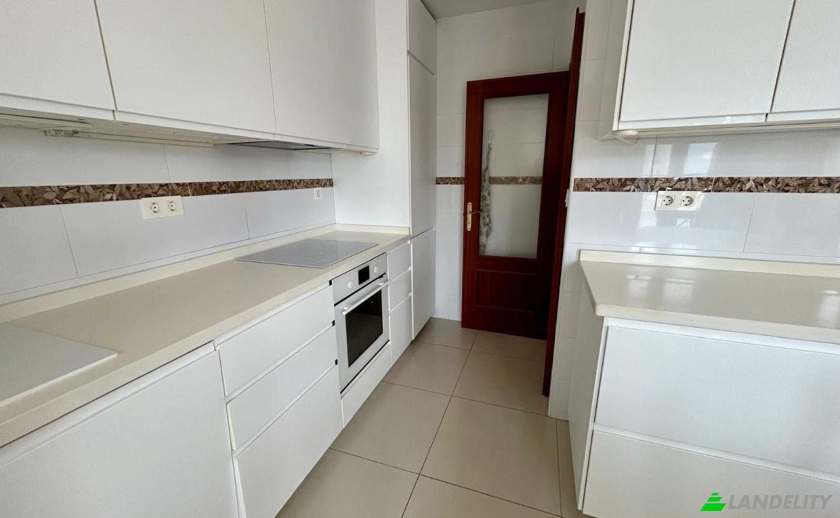 Apartament na sprzedaż C Jaen, Fuengirola, Malaga, Andalusia, Spain. Zdjęcie 24