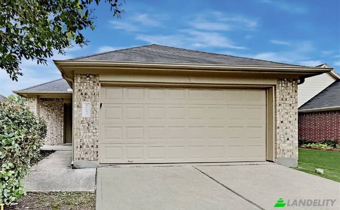 Single Family Home Rentals - McQueeney, United States