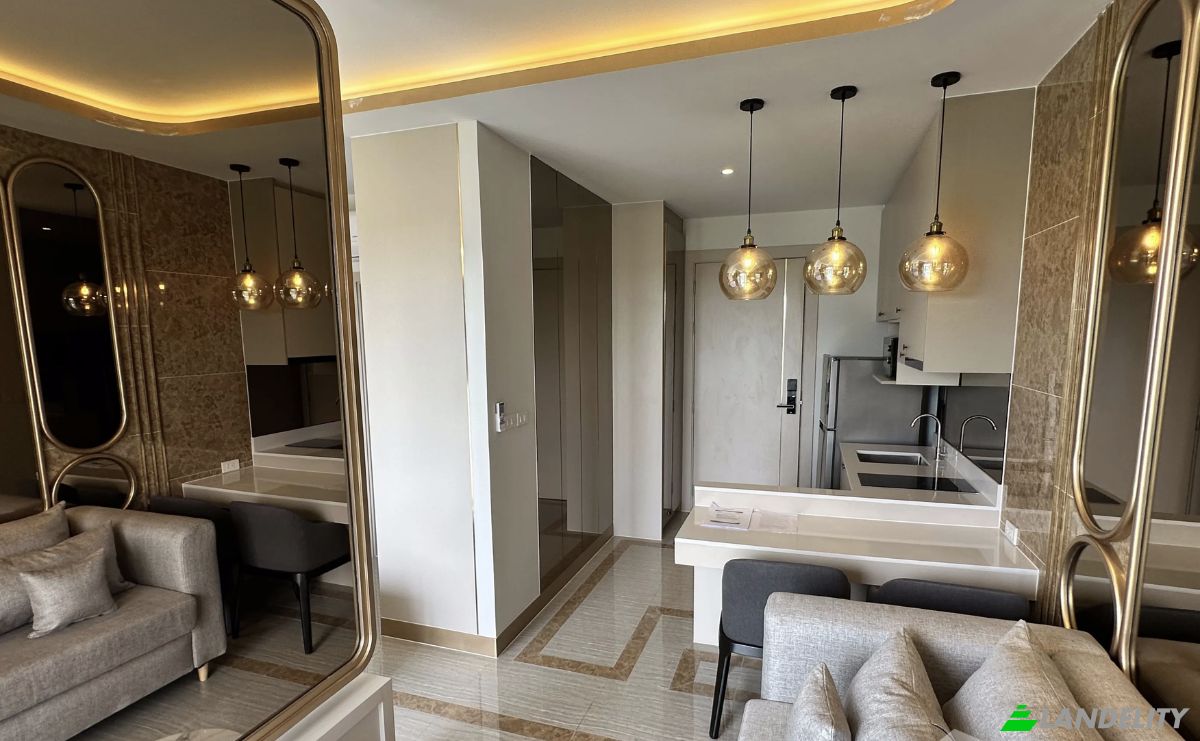 Apartment for Sale 36 Pasak-Koktanod Road, Tambon Choeng Thale, Amphoe Thalang, Chang Wat Phuket 83110, Choeng Thale, Thalang District, Phuket, Thailand. Photo 4
