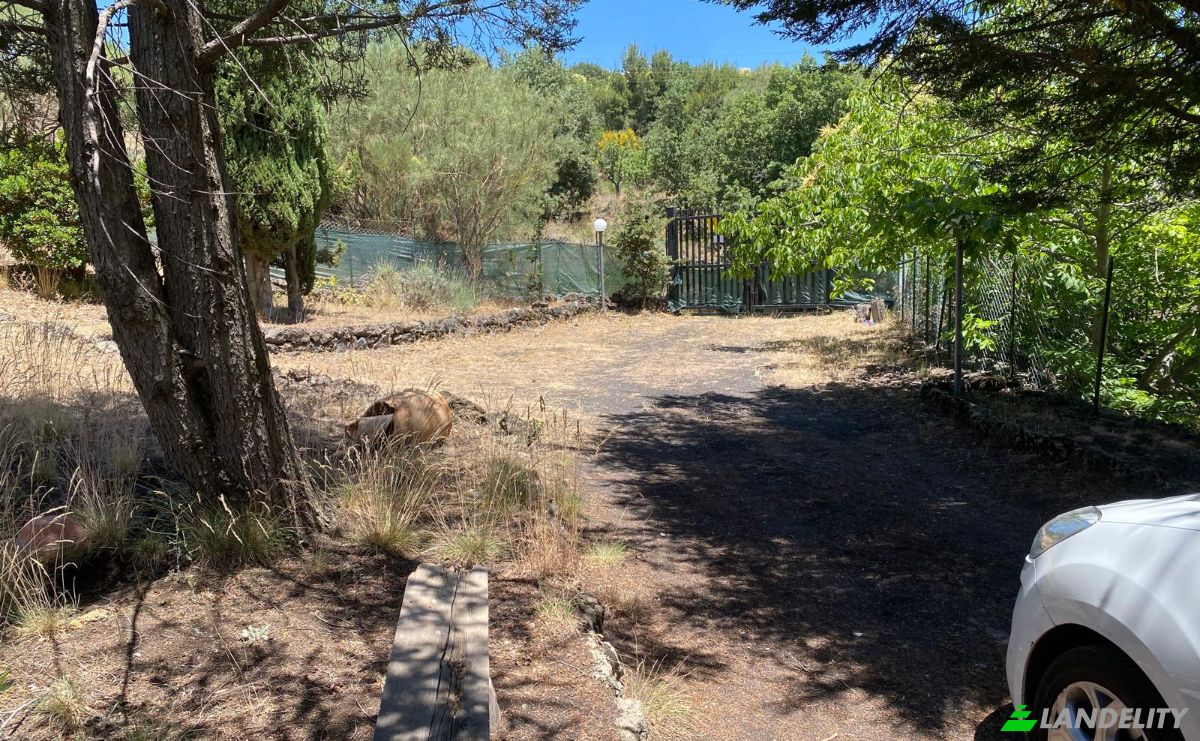 Land Lot for Sale Str Milia, 95030 Ragalna CT, Ragalna, Metropolitan city of Catania, Sicily, Italy. Photo 3