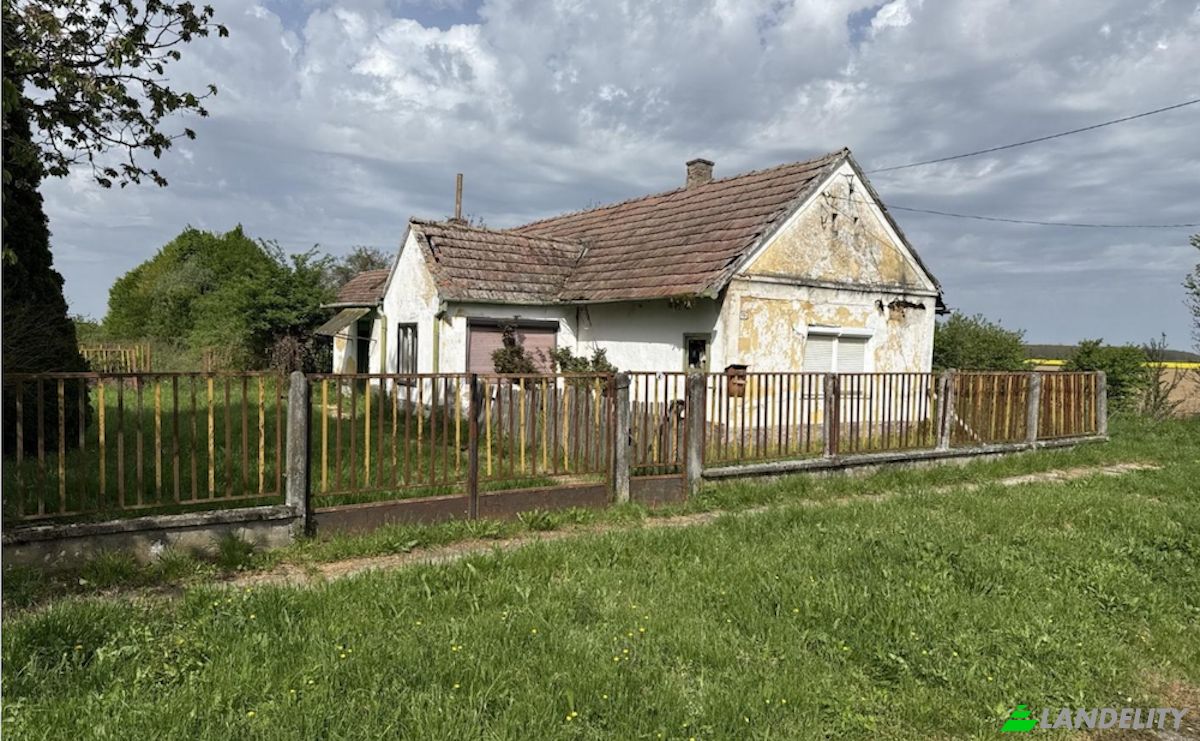 Granja/Rancho en venta Kisdobsza, Szigetvar District, Baranya, Hungary, Hunyadi Janos u 18, 7985 Hungary. Foto 2