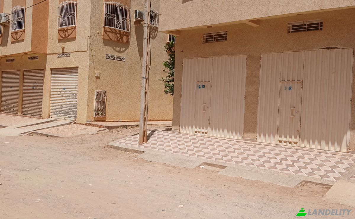 Ladenfront zu vermieten Khemisset, Khemisset Province, Rabat-Sale-Kenitra, Morocco. Foto 1
