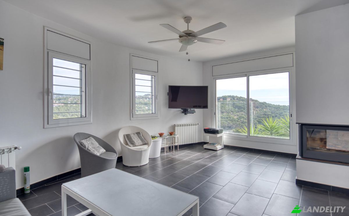 Single Family Home for Sale Carrer de Berruguete, Tamariu, Girona, Catalonia, Spain. Photo 5