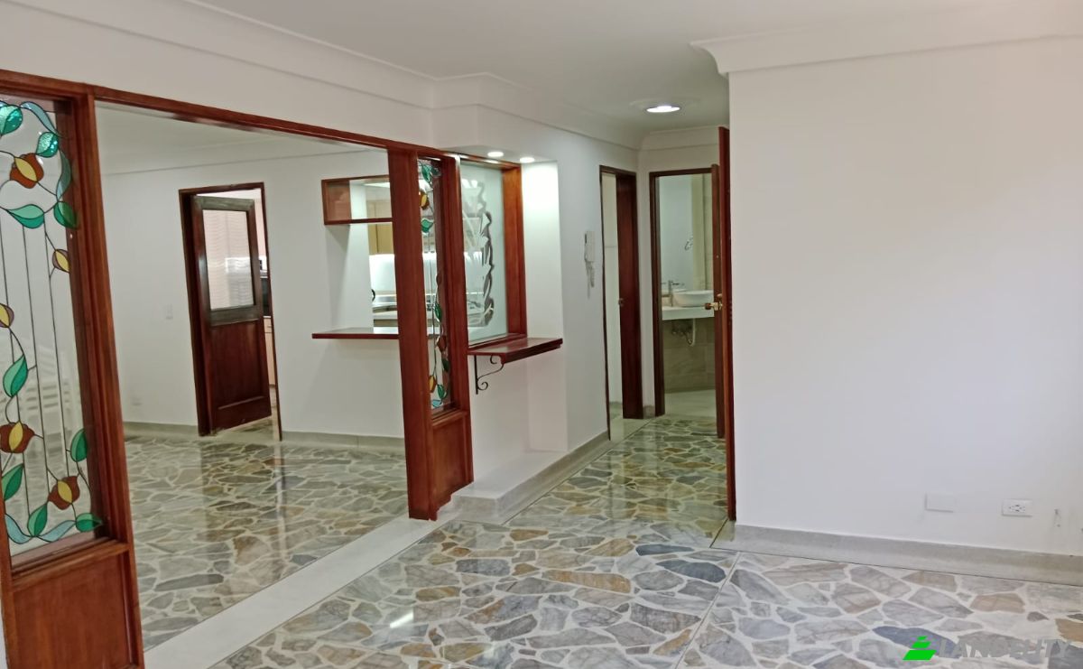 Apartment for Sale Tv 36 # 38-11, Laureles, Estadio, Medellin, Antioquia, Colombia. Photo 7