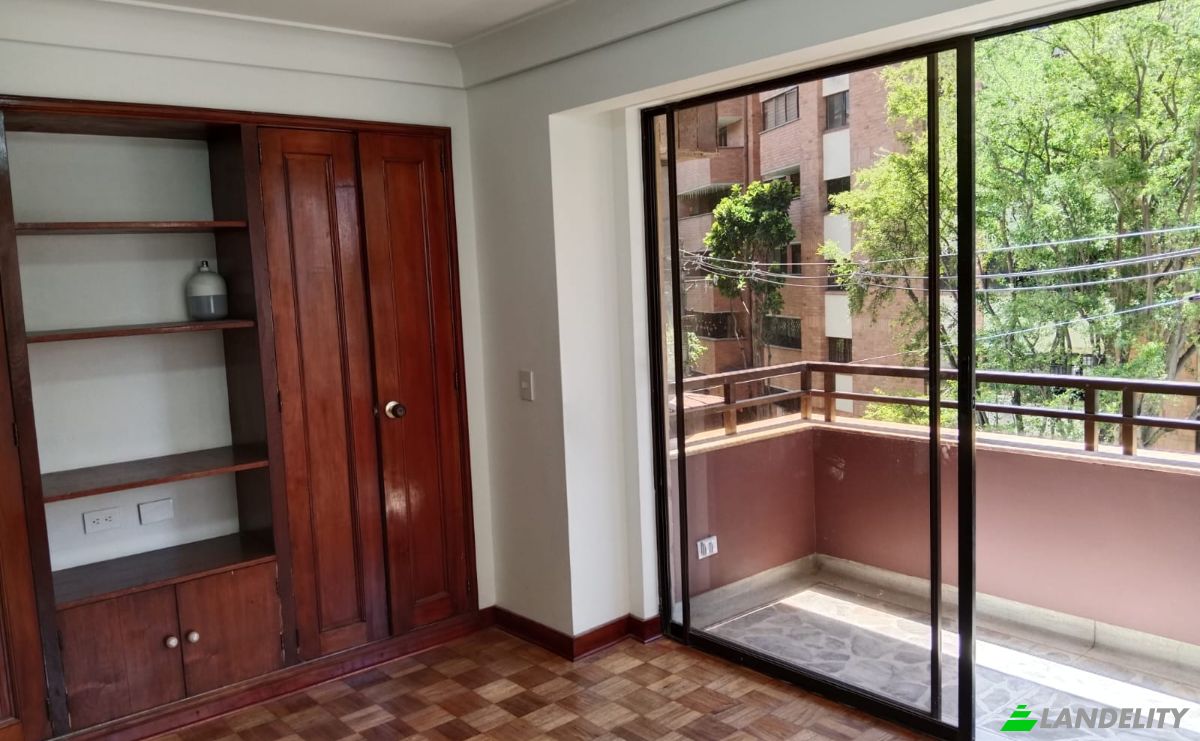 Apartment for Sale Tv 36 # 38-11, Laureles, Estadio, Medellin, Antioquia, Colombia. Photo 9