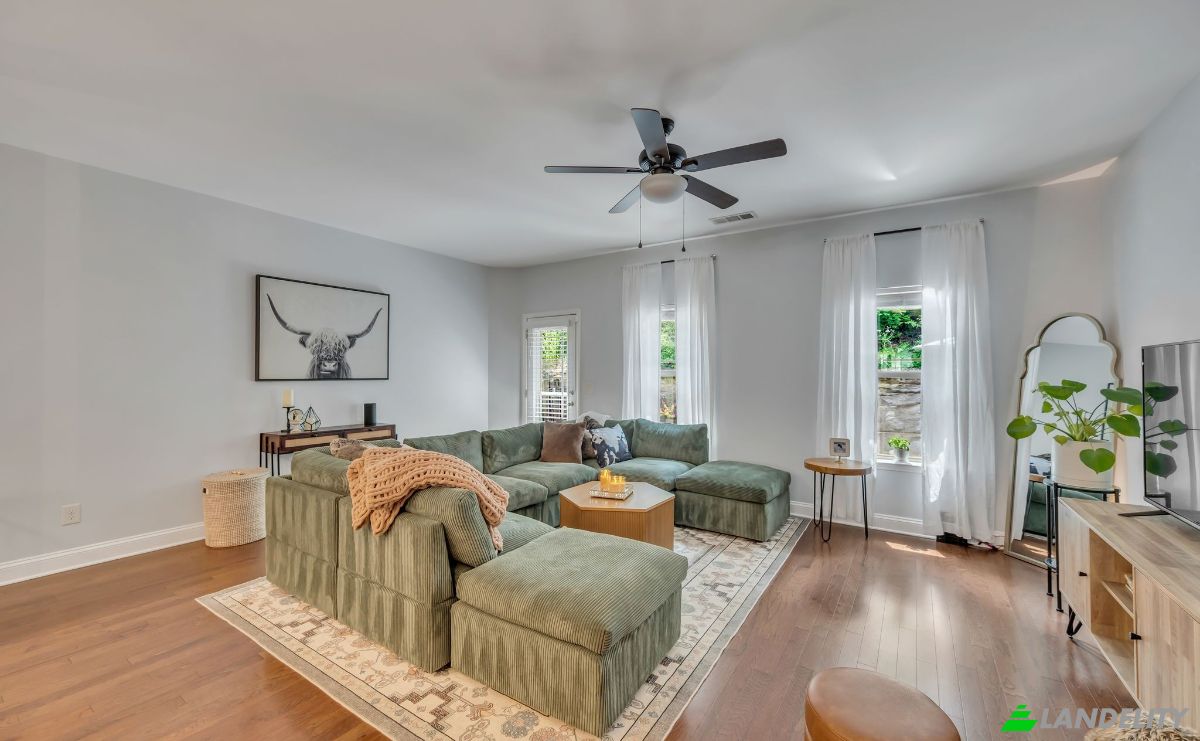 Single Family Home for Sale 1113 Woodbury Falls Ct, Nashville, Davidson County, Tennessee, United States, TN 37221, USA. Photo 14