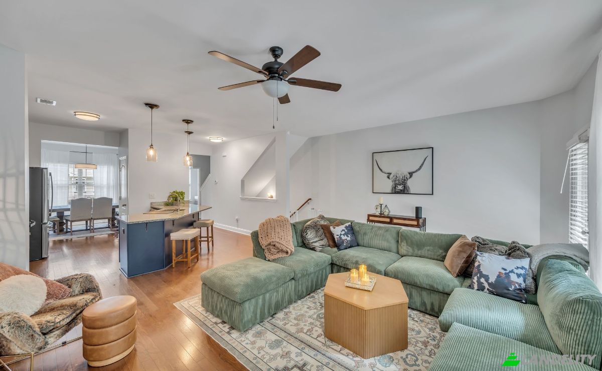 Single Family Home for Sale 1113 Woodbury Falls Ct, Nashville, Davidson County, Tennessee, United States, TN 37221, USA. Photo 1