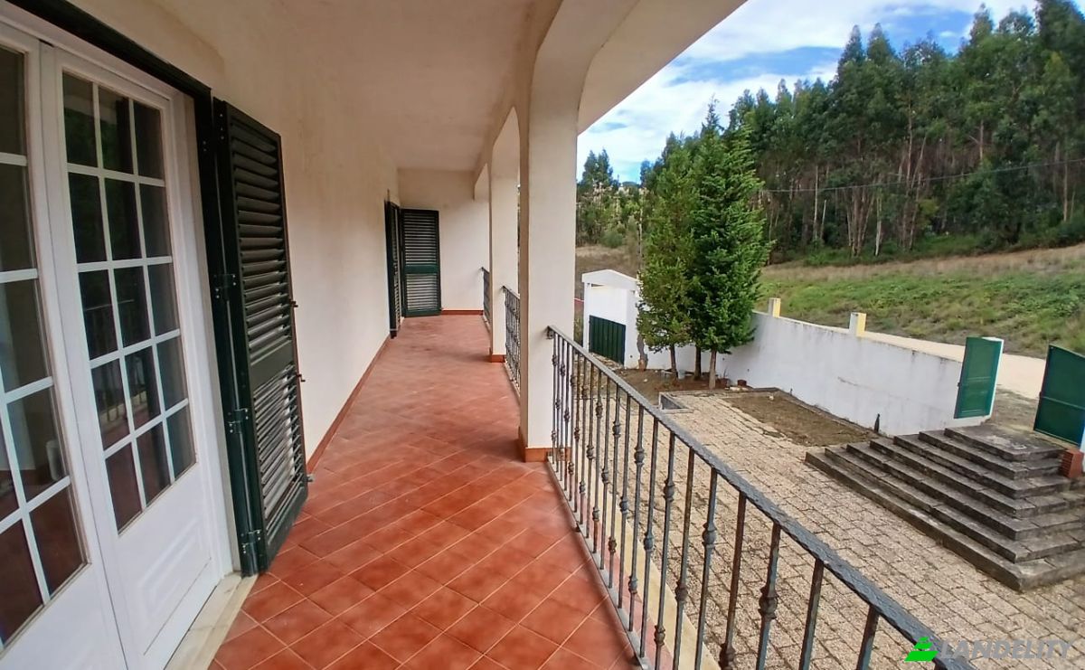 Villa for Sale R 23 de Junho 5a, 2600 Vila Franca de Xira, Vila Franca de Xira, Lisbon, Portugal. Photo 20