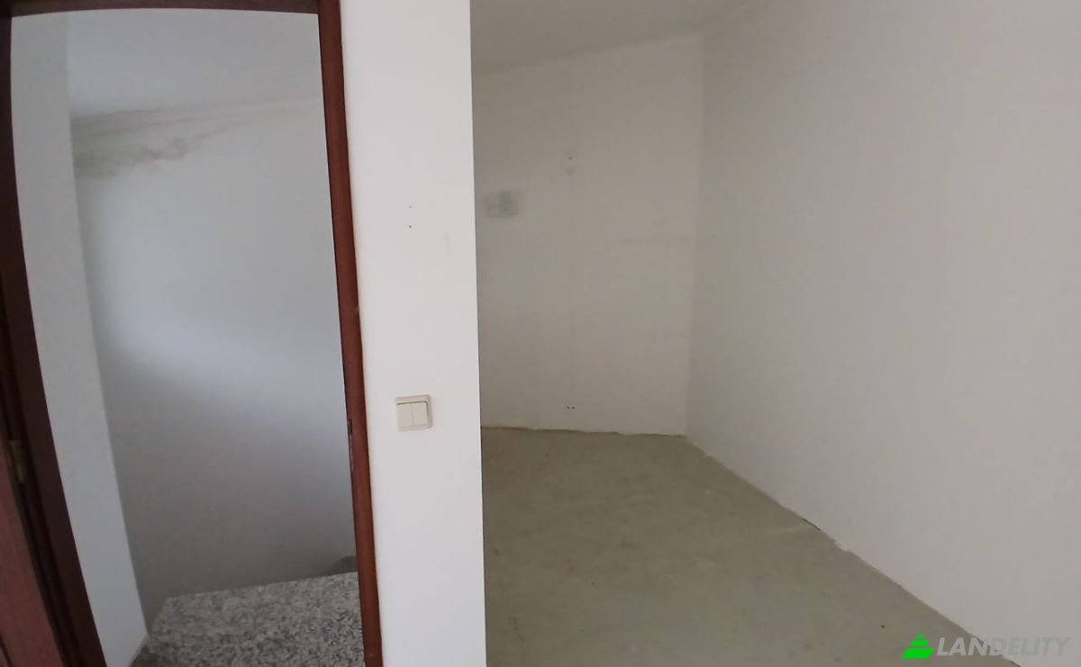 Villa for Sale R 23 de Junho 5a, 2600 Vila Franca de Xira, Vila Franca de Xira, Lisbon, Portugal. Photo 5