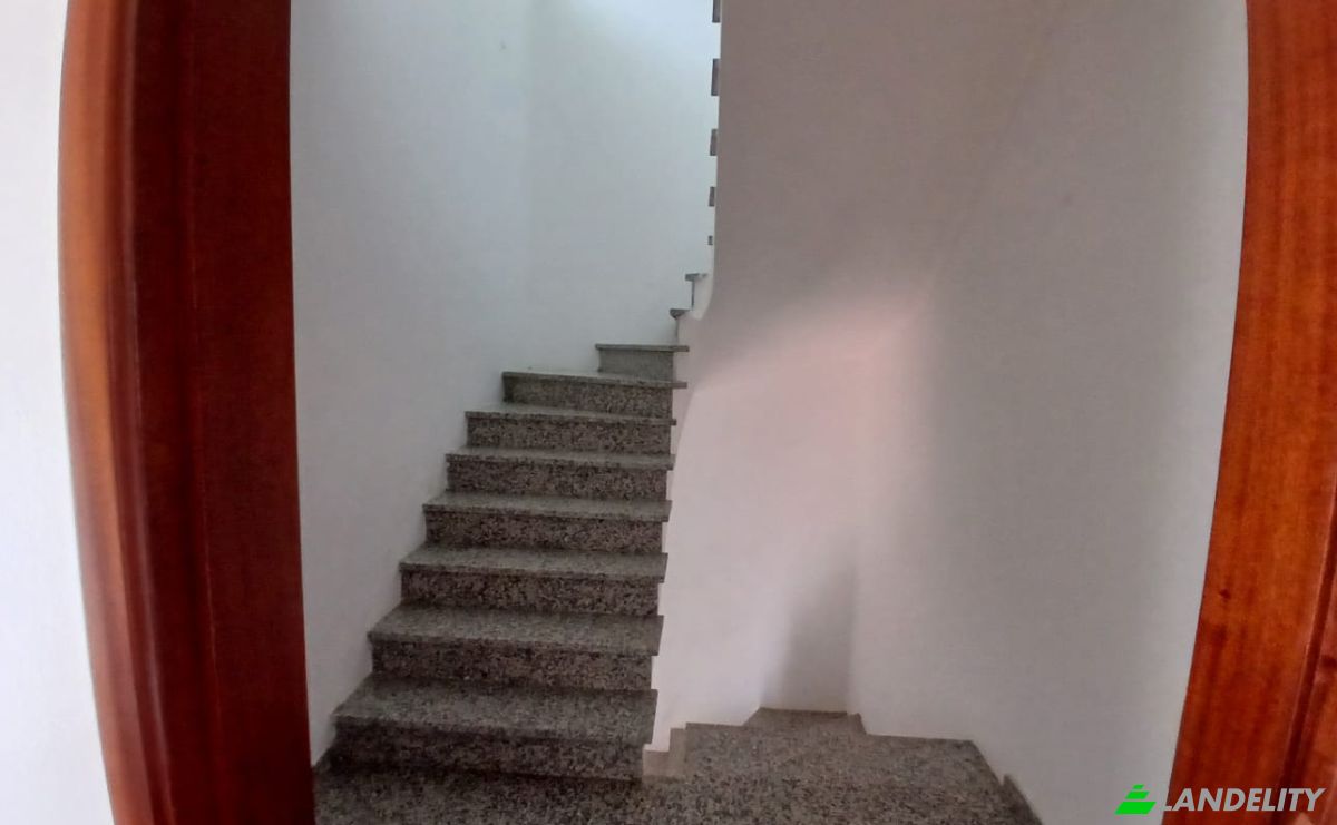 Villa for Sale R 23 de Junho 5a, 2600 Vila Franca de Xira, Vila Franca de Xira, Lisbon, Portugal. Photo 9