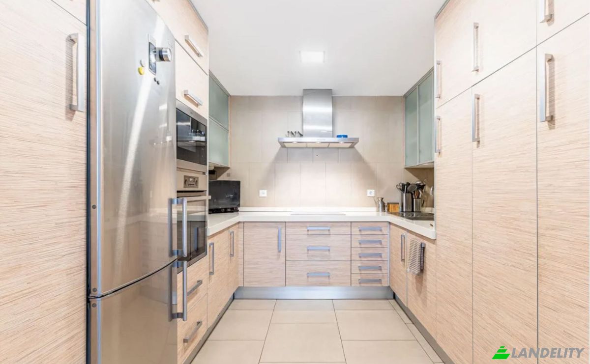 Townhouse for Sale P Andres Vergara, Madrid, Galapagar, Community of Madrid, Spain. Photo 9