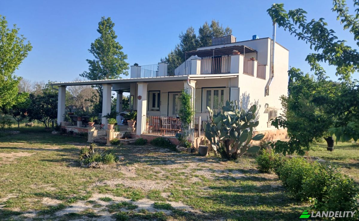 Single Family Home for Sale Via Vecchia Vecchia Parabita, 73040 Neviano LE, Neviano, Province of Lecce, Apulia, Italy. Photo 1