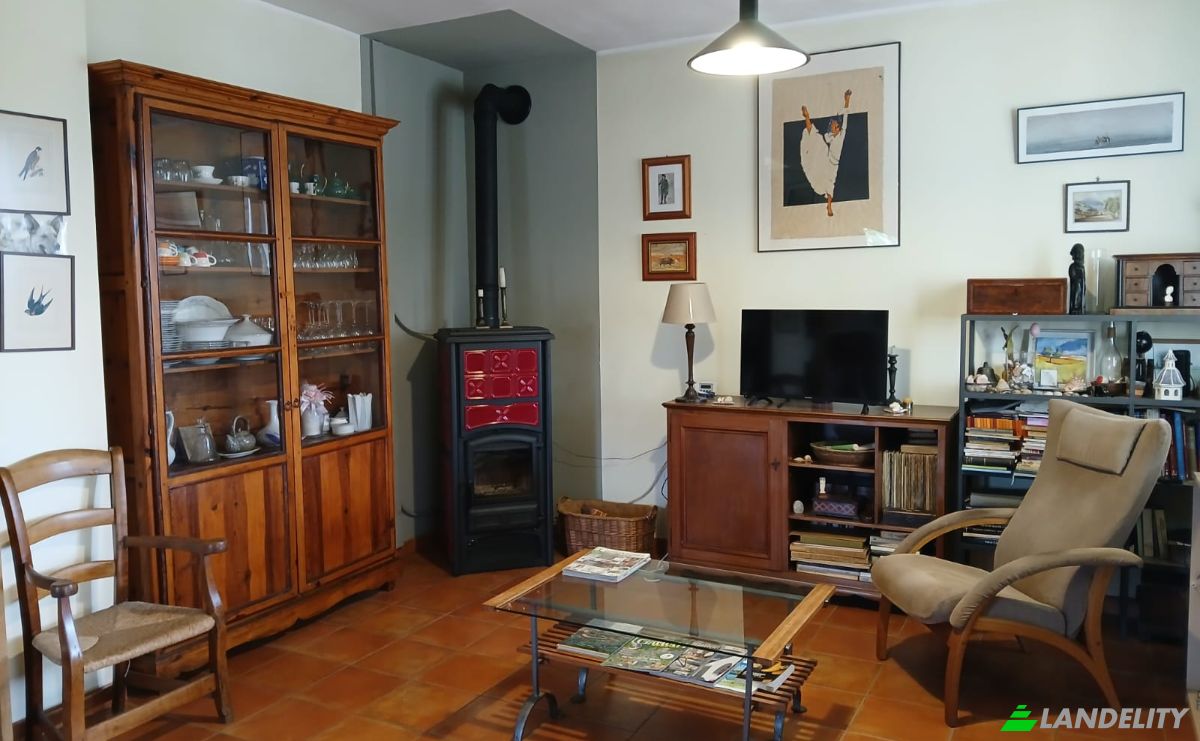 Single Family Home for Sale Via Vecchia Vecchia Parabita, 73040 Neviano LE, Neviano, Province of Lecce, Apulia, Italy. Photo 8