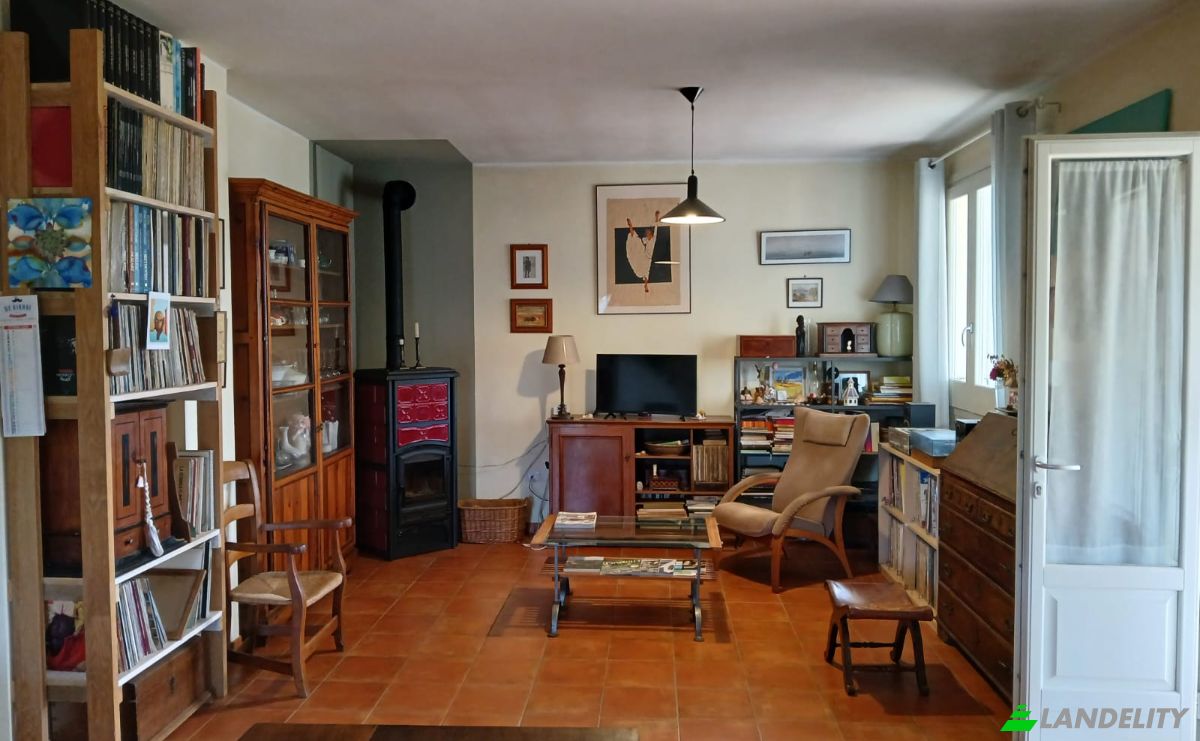 Single Family Home for Sale Via Vecchia Vecchia Parabita, 73040 Neviano LE, Neviano, Province of Lecce, Apulia, Italy. Photo 9