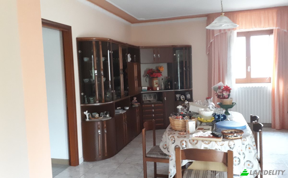 Townhouse for Sale Contrada Ischia Grande, 85040 Nemoli PZ, Nemoli, Province of Potenza, Basilicata, Italy. Photo 9
