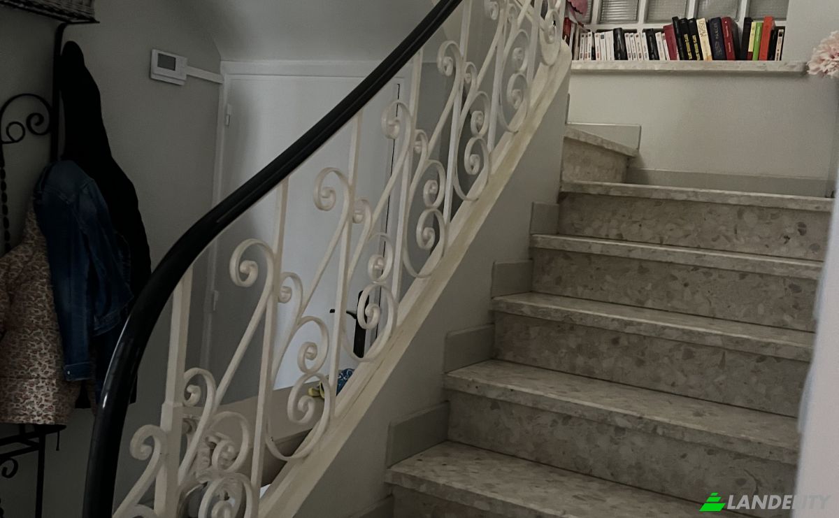 Single Family Home for Sale 193 Av du General Leclerc, 11000 Carcassonne, Carcassonne, Aude, Occitanie, France. Photo 14