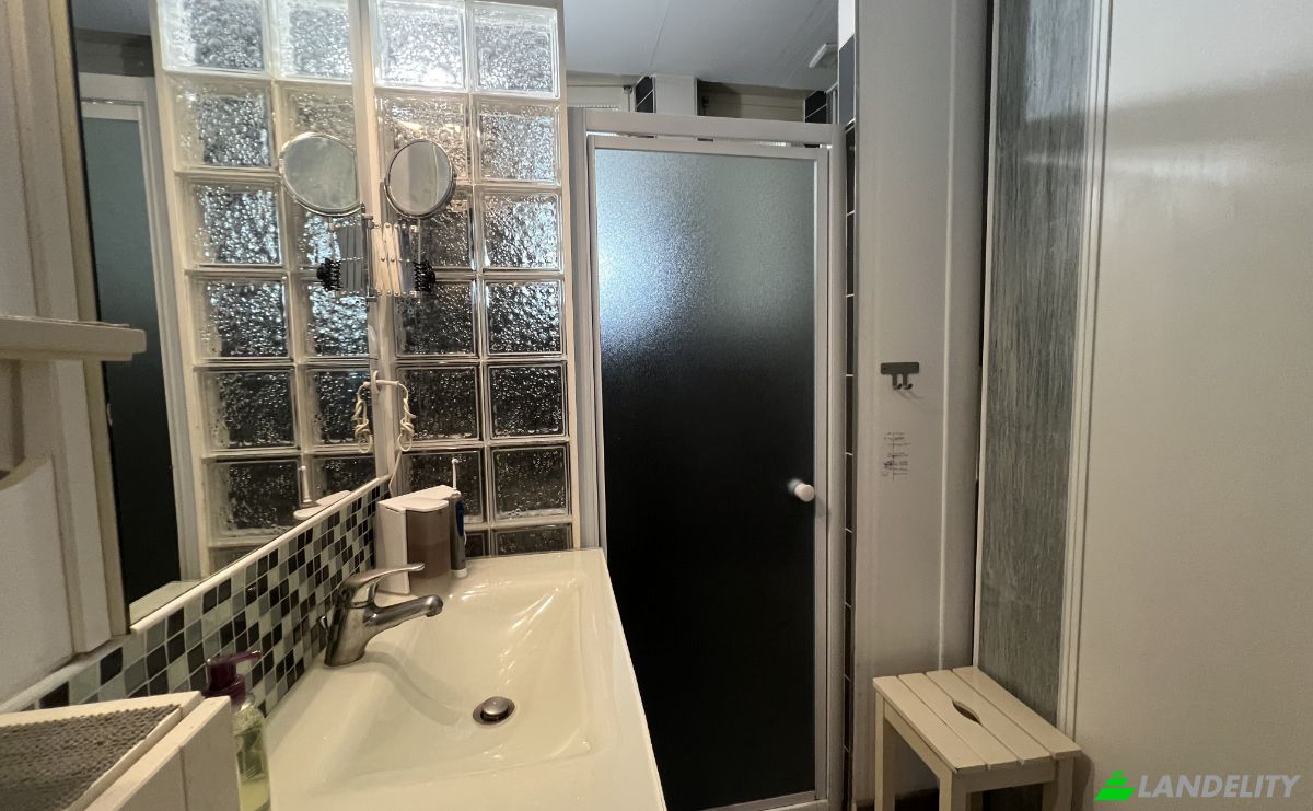 Single Family Home for Sale 193 Av du General Leclerc, 11000 Carcassonne, Carcassonne, Aude, Occitanie, France. Photo 8