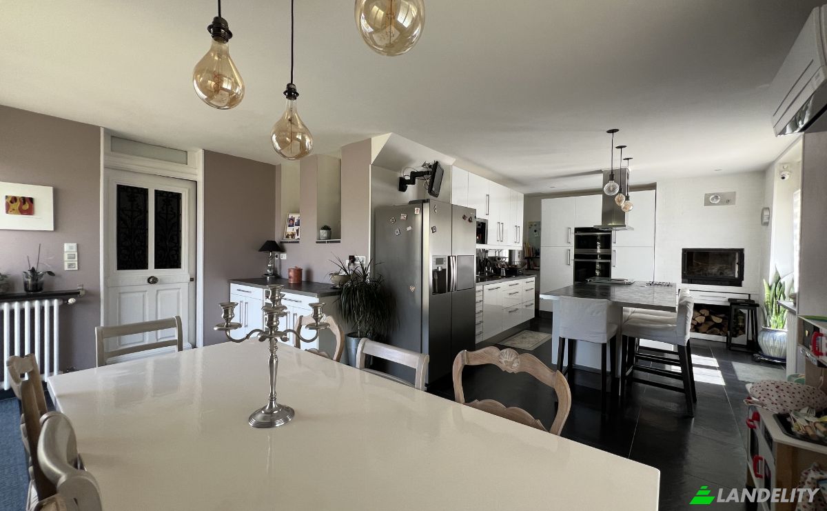 Single Family Home for Sale 193 Av du General Leclerc, 11000 Carcassonne, Carcassonne, Aude, Occitanie, France. Photo 5