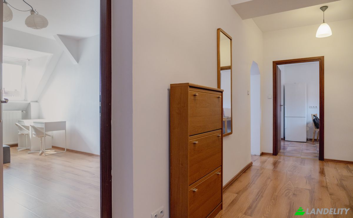 Condo for Sale plac MarszaLka Jozefa PiLsudskiego 8, 44-100 Gliwice, Gliwice, Silesian Voivodeship, Poland. Photo 8