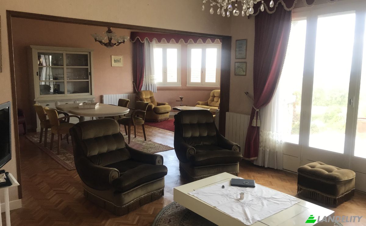 Villa for Sale 113 Chem des Pistoles, 03100 Montlucon, Montlucon, Allier, Auvergne-Rhone-Alpes, France. Photo 20