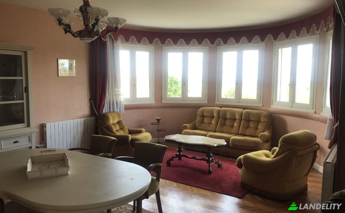 Villa for Sale 113 Chem des Pistoles, 03100 Montlucon, Montlucon, Allier, Auvergne-Rhone-Alpes, France. Photo 21