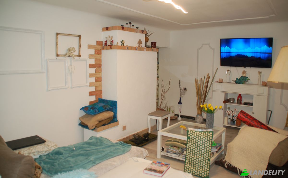 Single Family Home for Sale Kiskunfelegyhaza, Kiskunfelegyhaza District, Bacs-Kiskun, Hungary, X korzet tanya 34, 6100 Hungary. Photo 5