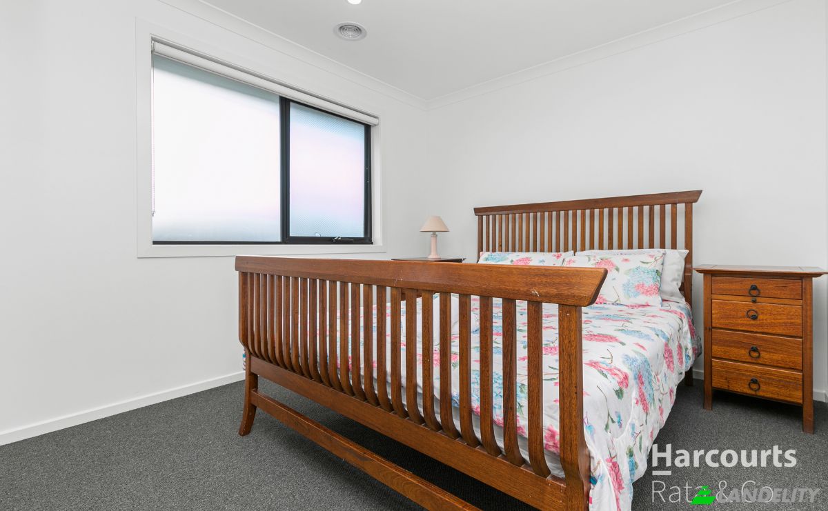 Single Family Home for Rent 44 Aspect Dr, Doreen VIC 3754, Doreen, City of Whittlesea, Victoria, Australia. Photo 8