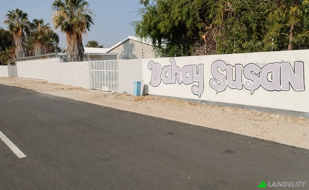 Townhouse for Sale Oshakati, Oshana Region, Namibia. Photo 2