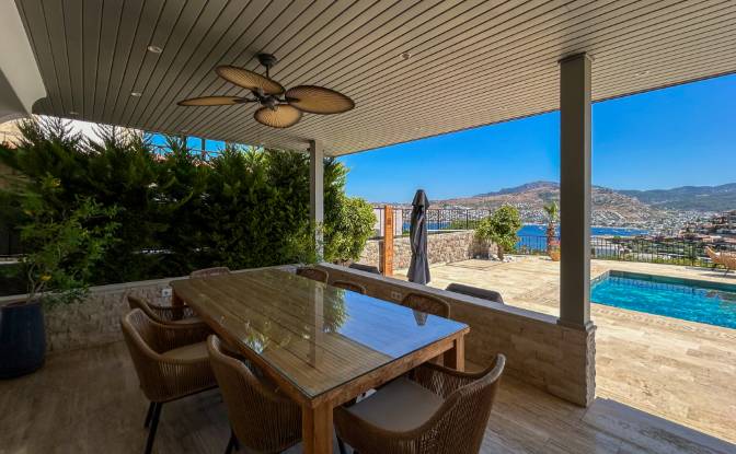 Mansion for Sale Asagi Mahallesi, Gundogan. Photo#5 Mansion for Sale Asagi Mahallesi, Gundogan. Photo#5