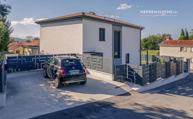 Villa for Sale Cesta Ivana Starca 4i, 6000 Koper. Photo#1 Villa for Sale Cesta Ivana Starca 4i, 6000 Koper. Photo#1