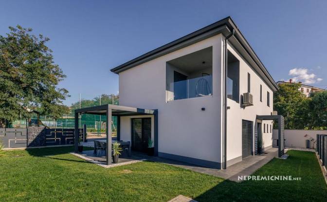 Villa for Sale Cesta Ivana Starca 4i, 6000 Koper. Photo#5 Villa for Sale Cesta Ivana Starca 4i, 6000 Koper. Photo#5