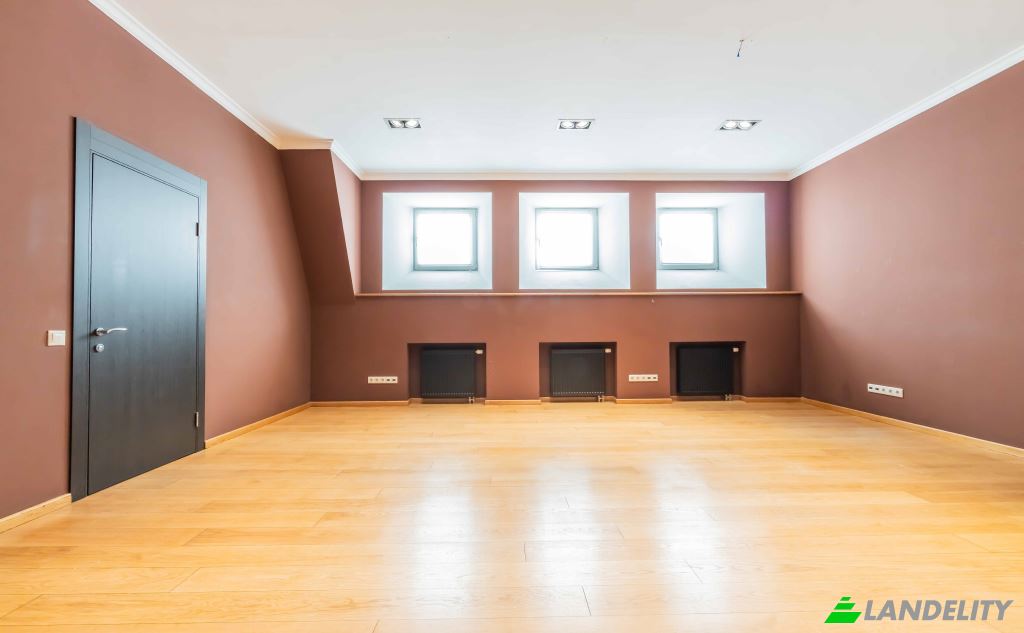 Apartment for Sale Tarasa Shevchenko Blvd, Kyiv, Kyiv City, Ukraine, 02000. Photo 1