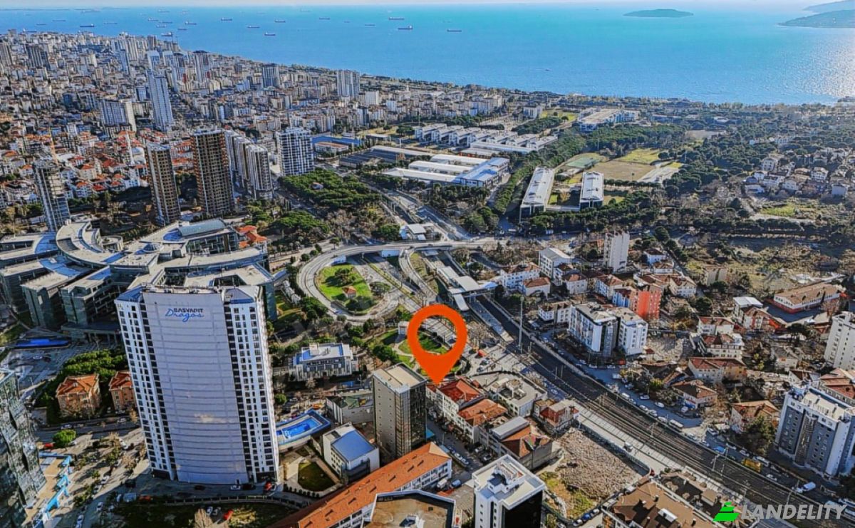 Commercial Building for Sale Cevizli, Hizir Reis Sk No:1, 34846 Maltepe Istanbul, Istanbul, Maltepe, Turkiye. Photo 2