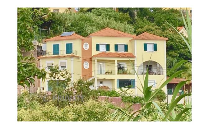 Villa for Sale Caminho da Achadinha 56. Photo#2