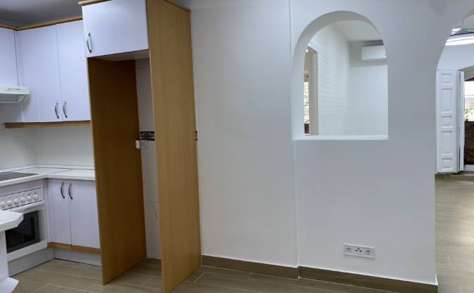 Apartment for Sale C del Principe, Centro, Madrid. Photo#2
