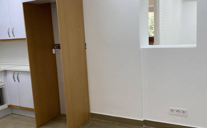 Apartment for Sale C del Principe, Centro, Madrid. Photo#5