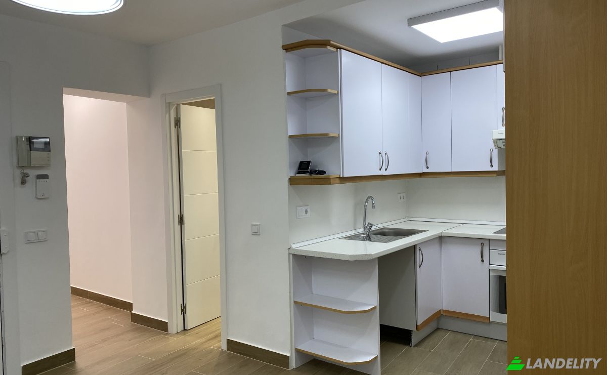 Apartment for Sale C del Principe, Centro, Madrid, Community of Madrid, Spain. Photo 25