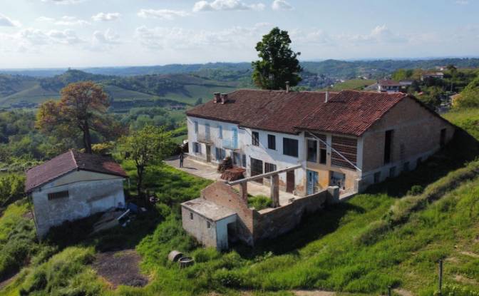 Mansion for Sale Via San Michele, 14040 Vinchio AT. Photo#6 Mansion for Sale Via San Michele, 14040 Vinchio AT. Photo#6