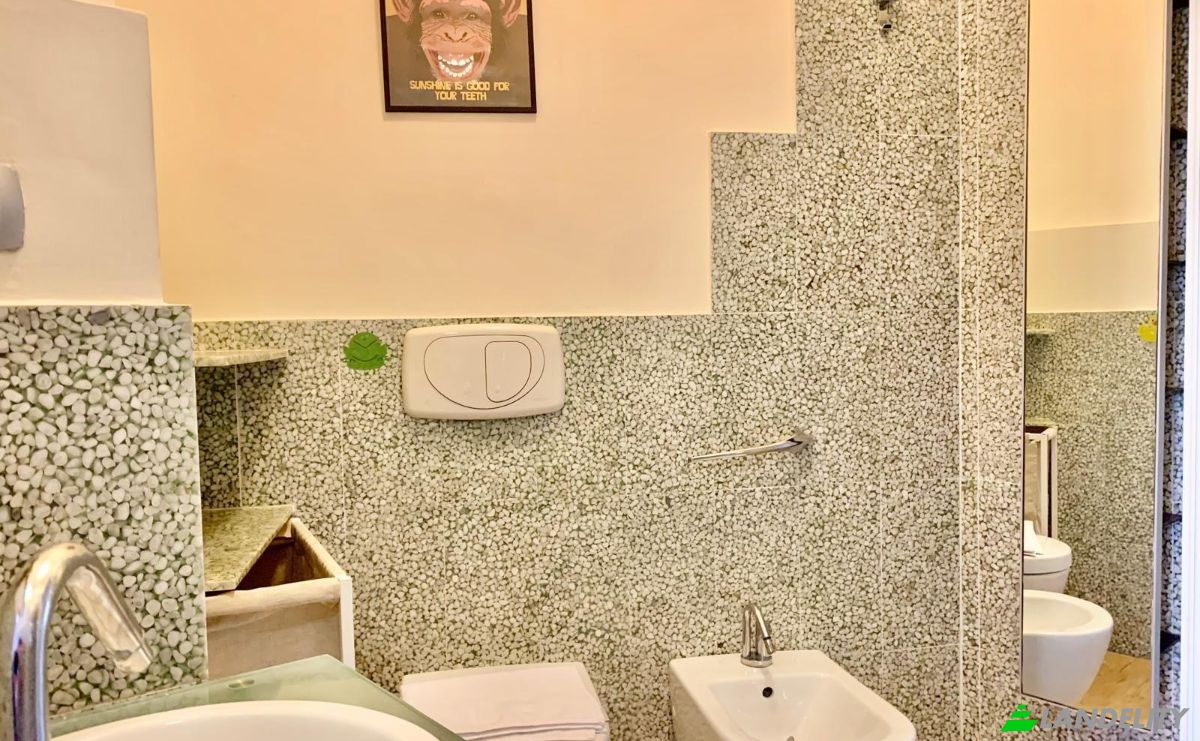 Apartment for Sale Via di SantOnofrio, 23 A, 00165 Roma RM, Rome, Metropolitan City of Rome Capital, Lazio, Italy. Photo 13