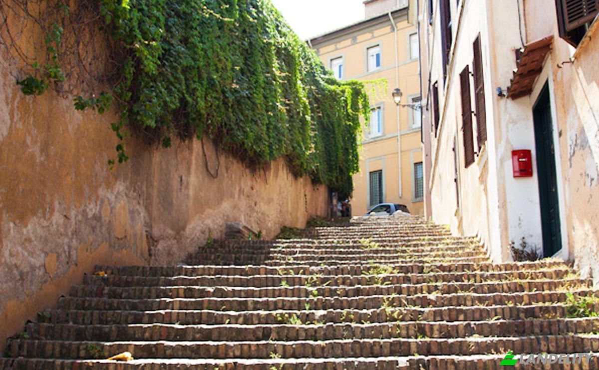Apartment for Sale Via di SantOnofrio, 23 A, 00165 Roma RM, Rome, Metropolitan City of Rome Capital, Lazio, Italy. Photo 18