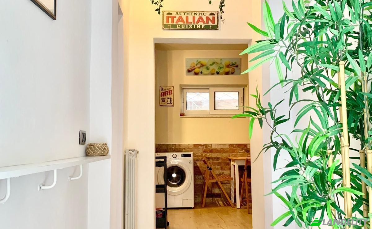 Apartment for Sale Via di SantOnofrio, 23 A, 00165 Roma RM, Rome, Metropolitan City of Rome Capital, Lazio, Italy. Photo 3