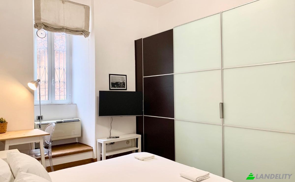 Apartment for Sale Via di SantOnofrio, 23 A, 00165 Roma RM, Rome, Metropolitan City of Rome Capital, Lazio, Italy. Photo 7