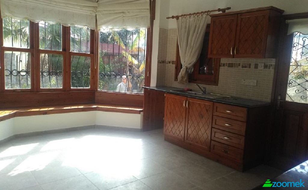 Maison unifamiliale à vendre Azimli Sk, Karsiyaka 99440, Karsiyaka, Guzelyali. Photo 4